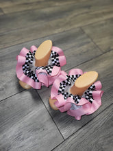 Load image into Gallery viewer, Ribbon Trim Anklet Class | 3C's Creative Corner
